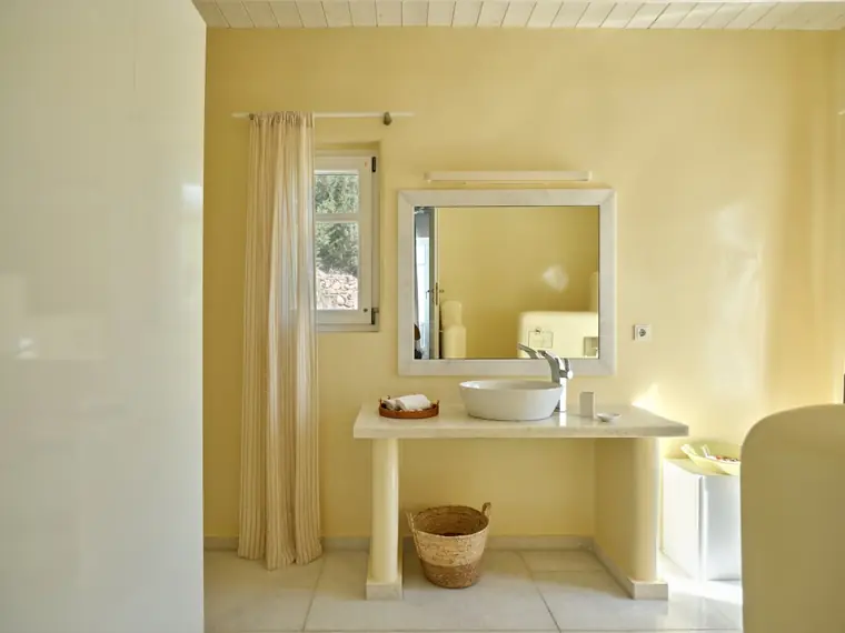 Warm-toned marble bathroom vanity